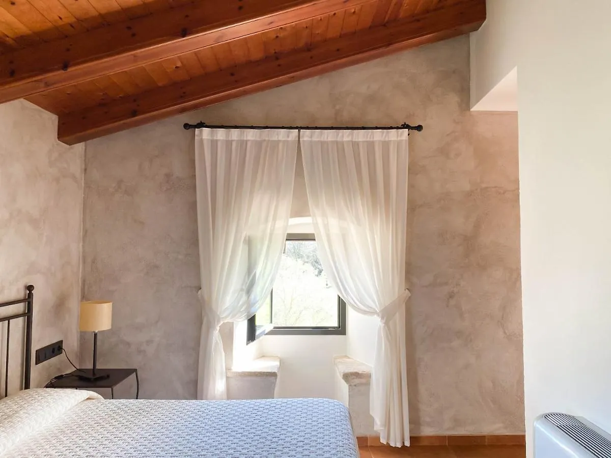 Mas Trobat Hostal Juyá Casa rural